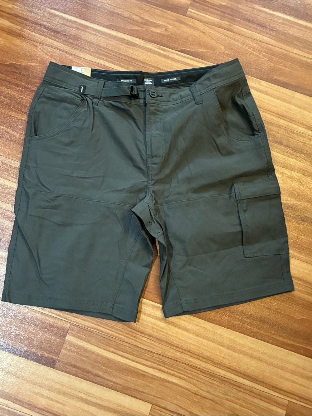 Prana Men's dark Iron gray  Cargo Shorts